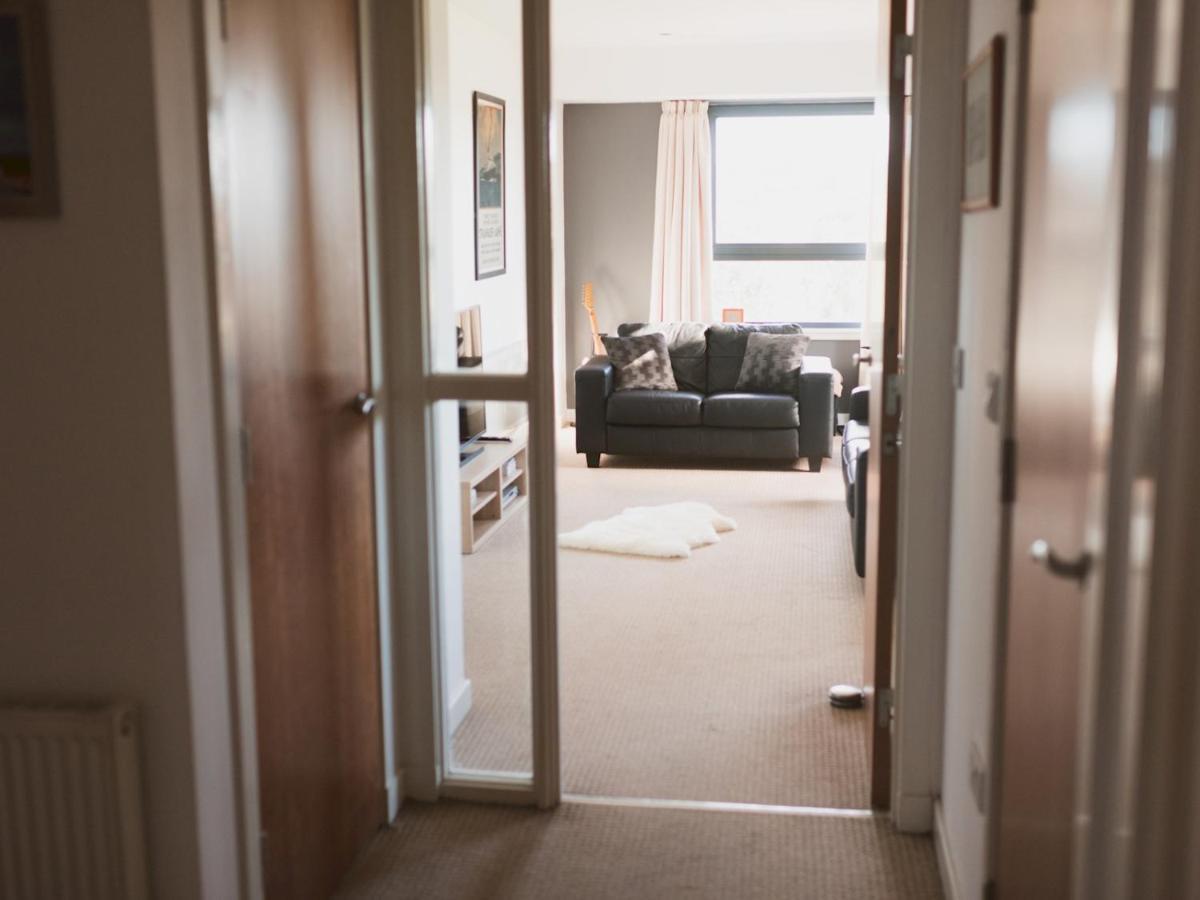 Pass The Keys Lovely 2-Bed Flat Glasgow Harbour Free Parking 외부 사진